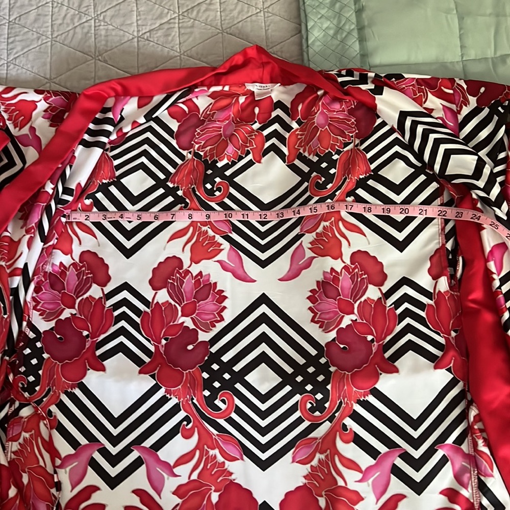 Natori Robe - Picture 3 of 4